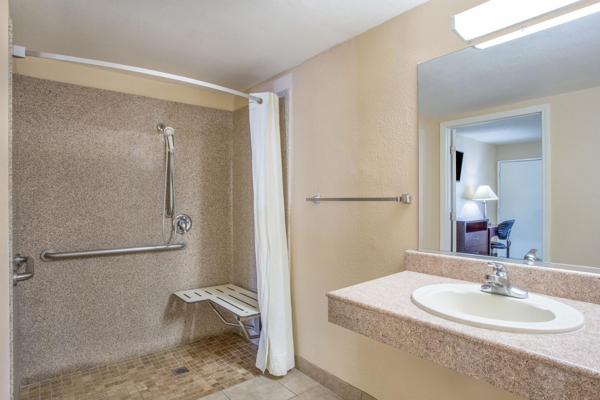 Hotel Seville - Ontario Airport/Chino Bagian luar foto